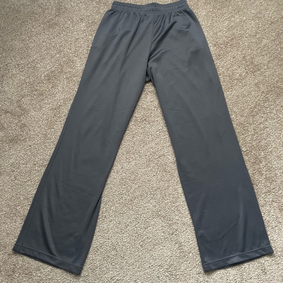 Men’s Under Armour Pants - Picture 2 of 4